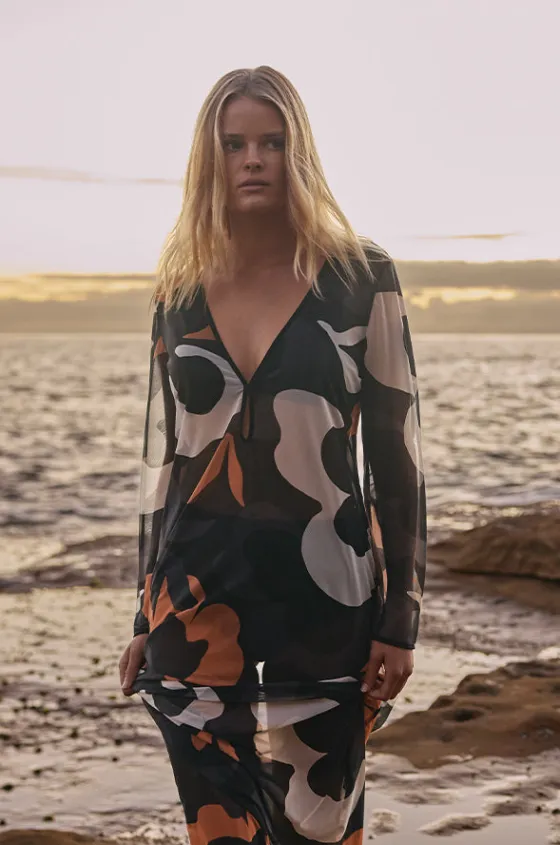 Overswim^Jets Cactus Garden Mesh Cover Up BLACK