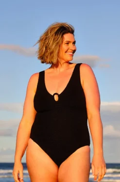 One Pieces^Une Piece Crinkle Classic Ring V Neck One Piece Black