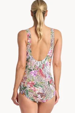 One Pieces^Jantzen Lilymaze Pintuck One Piece Skin