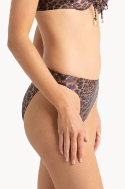 Bottoms^Sunseeker Lioness Classic Pant Animal