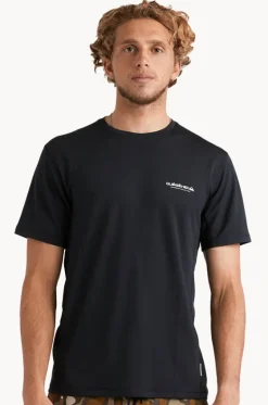 Rashies^Quiksilver Mens Sea Grass Short Sleeve Suntop BLACK