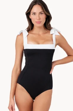 One Pieces^Une Piece Monochrome Texture Classic Square Neck One Piece Black/white