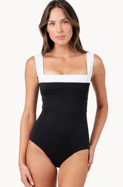 One Pieces^Une Piece Monochrome Texture Classic Square Neck One Piece Black/white