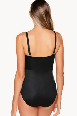 One Pieces^Miraclesuit Network Mystique One Piece Black