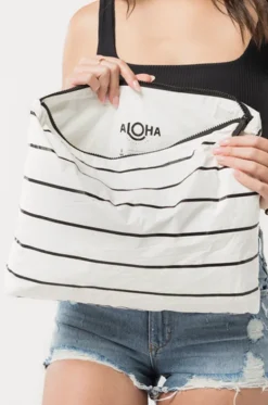 Travel|Bags^Aloha Pinstripe Max Pouch White/black