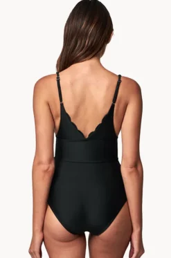 One Pieces^Une Piece Scalloped Classic One Piece Black